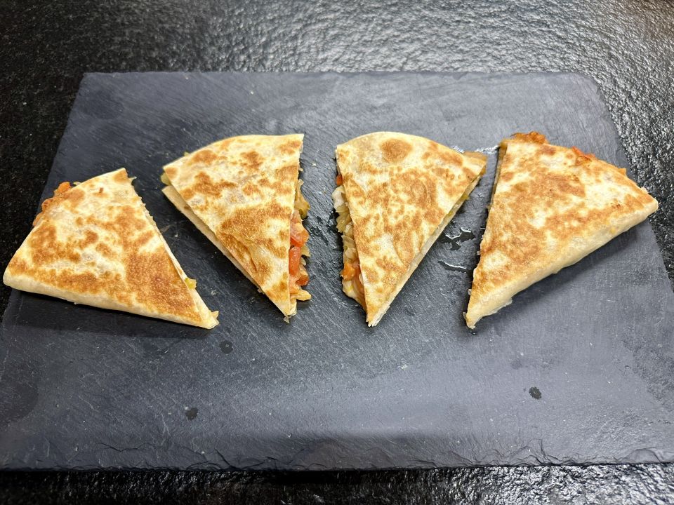Tortilla pšeničná s rybou a zeleninou